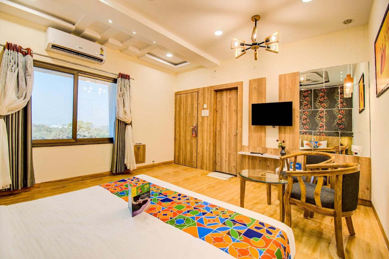 Hotel Fabhotel Prime Om Epic Vijay Nagar Indore